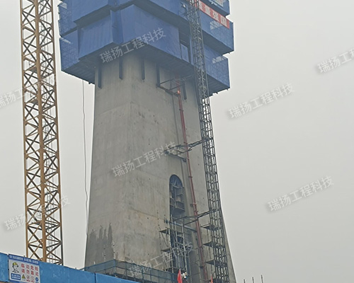 液壓自爬模1.jpg