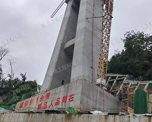 液壓自爬模12.jpg
